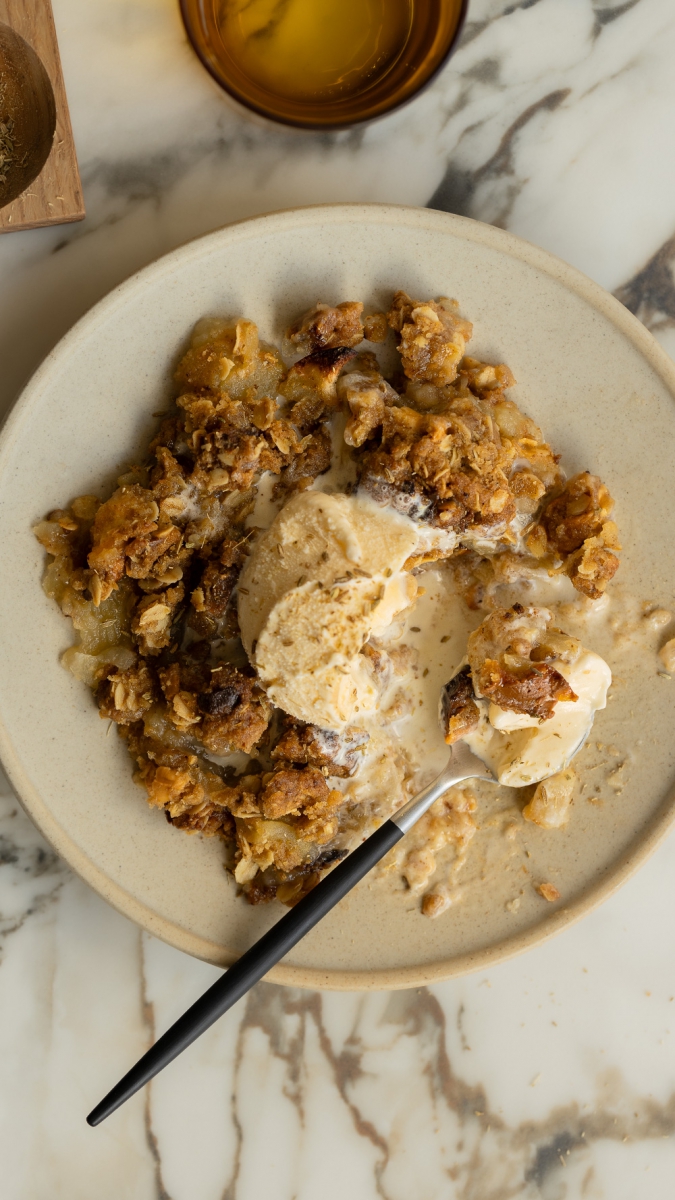 Cardamom & Fennel Seed Browned Butter Apple Crumble with Caramelised White Chocolate | Gather & Feast